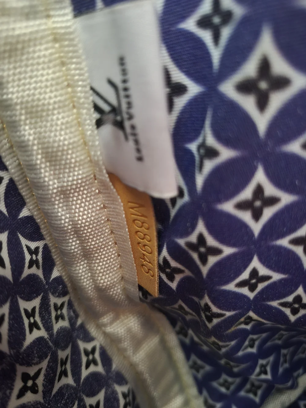 Louis Vuitton Canvas Okinawa Tote in Cream and Navy
